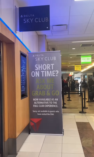 Delta Sky Club with local chef supports Giving Kitchen